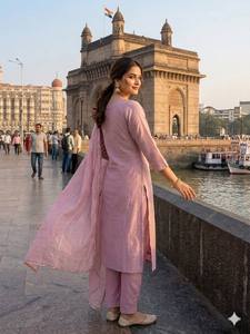 Ensemble Salwar Kameez en soie chinon brodée rose, tenue traditionnelle indienne avec dupatta pour les fêtes, les mariages, les remises de diplômes, Diwali - Product Image 2
