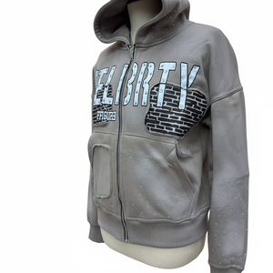 Sudaderas personalizadas de alta calidad para hombre, con efecto deslavado, de 400 g/m², con logotipo personalizado con pedrería y bordado. - Product Image 6