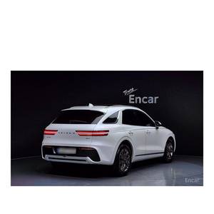 Genesis GV70 2.2 Diésel AWD con Caja de Cambios Automática y Cámara Trasera, Modelo Diciembre 2022, 22,096 km, Asientos de Cuero, Volante a la Izquierda - Product Image 2