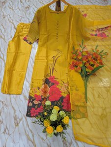 Women's Yellow Floral Printed <b>Kurta</b> Set With Dupatta Casual Wear Traditional <b>Indian</b> Pakistani Style Ankle-Length Polyester Dress - Product Image 5