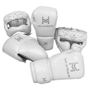 Nuevo Conjunto de Entrenamiento de Kick Boxing Profesional con Cierre de Cordones Negro y Dorado, Logotipo Personalizado y Guantes de Cuero Vacuno Genuino - Product Image 4