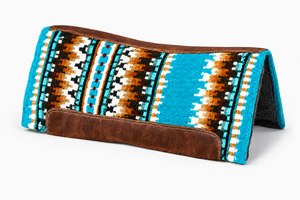Manaal Enterprises - Selle Western Classique - Motif Géométrique - Bordure en Cuir Marron - Doublure en Laine - PAD d'Équitation - Product Image 1