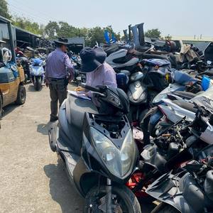 Motocyclettes d'occasion de marque japonaise Yamaha Suzuki, exportées par des professionnels taïwanais, à bas prix - Product Image 5