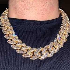 Custom <b>Iced</b> <b>Out</b> Moissanite Rose Gold Cuban <b>Chain</b> Hip Hop Necklace 925 Sterling Silver 10mm 12mm VVS Diamond Miami Link Jewelry - Product Image 3