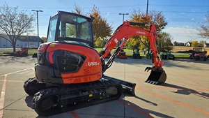 รถขุดขนาดเล็ก Kubota U55-5 รุ่น 3.5 ตัน มือสอง สำหรับงานก่อสร้างในฟาร์ม - Product Image 4