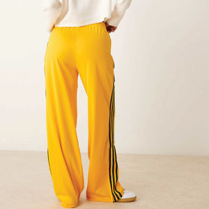 Pantalon décontracté jaune taille haute pour femme, coupe large, taille élastique, rayures latérales unies, coupe ample, longueur totale, en tissu éponge, idéal pour le printemps - Product Image 3