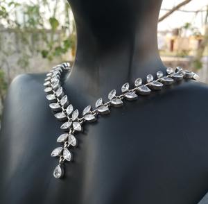 Pendentif élégant en forme de feuille, en argent sterling 925 plaqué or, avec zircon cubique marquise, bijoux vintage pour mariage, cadeau d'anniversaire - Product Image 4