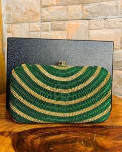 Pochette artisanale multicolore en perles, sac à main à cadre métallique, pochette de soirée, sac à main pour femme, pour mariage, fête, bal de promo, portefeuille rigide, accessoire de mariée - Product Image 2