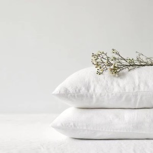 Housse de coussin carrée en lin bleu marine, fermeture à rabat, taie d'oreiller respirante tissée pour la maison - Product Image 3