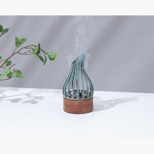 Brûleur d'encens Bakhoor moderne en métal avec base en bois, brûleur de charbon d'oud Mabkhara, porte-encens décoratif arabe - Product Image 2