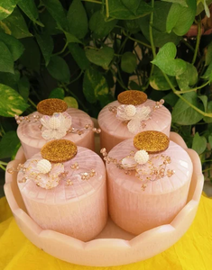 Ensemble de 2 pots à fruits secs en résine, design artisanal pur, pour restaurants et hôtels, pour servir des fruits secs - Product Image 2