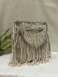 Fabricant d'accessoires de mode artisanaux haut de gamme, exportateur de pochettes de soirée et de haute couture pour mariages - Product Image 3