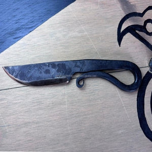 Couteau de chef en acier au carbone forgé Viking fabriqué à la main pour la cuisine et la chasse OEM personnalisable par KS Enterprises - Product Image 6