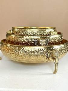 Bandeja de Servicio Multiusos de Latón Macizo con Asas de Agarre Fuerte para Uso en Hoteles y Servicios de Catering - Product Image 5