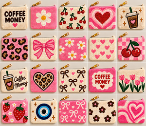 Collection de porte-monnaie perlés Botox Money Seed avec nœuds roses, cœurs, cerises, lèvres et verre à cocktail, pochette zippée, cadeau en gros - Product Image 3