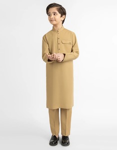Conjunto de Kurta Tradicional de Algodón para Niños, Color Bronceado, Corte Regular, Largo hasta el Tobillo, Estilo India-Pakistán, para Todas las Temporadas - Product Image 1