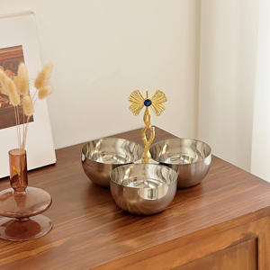 Elegante Tazón Doble Plateado de Lujo con Asa Dorada y Piedras Preciosas Azules, Bandeja Metálica Doble para Nueces, Decoración para el Hogar - Product Image 2