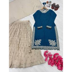 Lehenga de soirée de créateur taille XL avec dupatta fantaisie, tenue élégante et stylée - Product Image 4