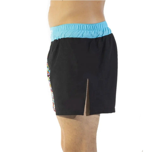 Shorts pour hommes noirs à taille élastique avec broderie et ceinture bleue, décontractés, sportifs, respirants, en maille, coupe ajustée - Product Image 1