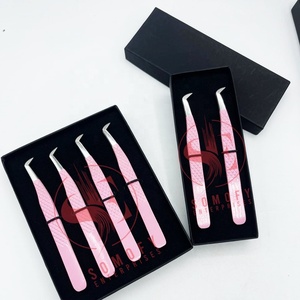 Pince à épiler professionnelle Somofy Enterprises en acier inoxydable pour extensions de cils, avec option de logo personnalisé et d'étiquette privée - Product Image 6