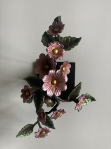 Clôture en fer peinte avec élégance, durable et d'inspiration naturelle pour la décoration de la maison et du jardin - Product Image 4
