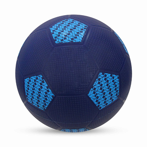 Ballons de football et de hurling personnalisés en gros – Ballons de match officiels en PVC de qualité supérieure pour les matchs de football – Meilleure qualité avec logo personnalisé - Product Image 2