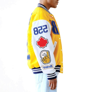 Chaquetas de Béisbol Personalizadas con Logotipo Bordado en Lana Chenille, Chaquetas Varsity Vintage para Hombre con Mangas de Cuero - Product Image 1
