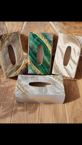 Caja de pañuelos de resina de aspecto premium para decoración del hogar a precio económico, elegante funda de resina para caja de pañuelos para escritorio de oficina y sala de estar - Product Image 4