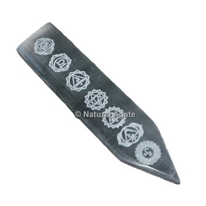 Mayorista de Varitas Curativas de Selenita con Símbolos de los Siete Chakras Grabados en Ágata Natural de Gujarat - Product Image 1