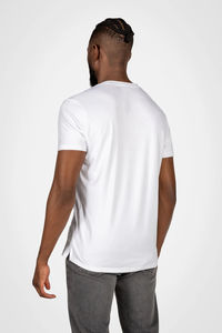 เสื้อยืดคอตตอนสีขาวทรงหลวมโอเวอร์ไซส์แบบดรอปโชว์เดอร์สุดหรู แบรนด์สั่งทำได้  ผ้าคอตตอน 100% สำหรับผู้ชาย - Product Image 3