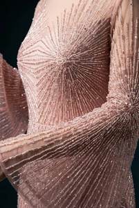 Vestido de Noche de Lujo con Cuentas Hechas a Mano para Mujer |   Vestido de Fiesta con Mangas Largas y Mangas de Campana |   Venta al por mayor de ropa nupcial y formal hecha a medida - Product Image 3