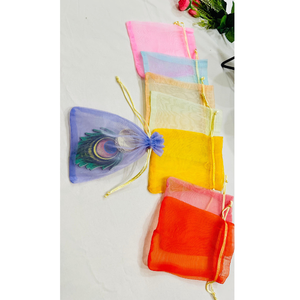 Ensemble cadeau de lampes Diya artisanales de qualité supérieure avec des sacs en organza multicolores à cordon pour les cadeaux de mariage et la décoration festive - Product Image 2