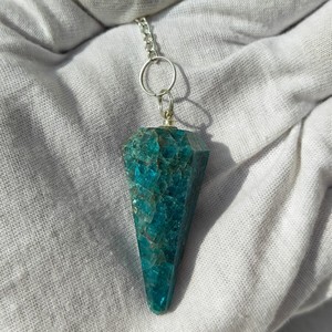 Pendule en Apatite Bleue Naturelle de Haute Qualité |   Pendentif de radiesthésie en cristal poli |   Pierre énergétique de méditation Reiki |   Feng Shui | - Product Image 6