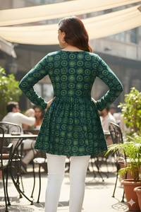 Top Casual da Donna con Scollo a V, Stampa Digitale su Tessuto in Seta Delta, Lunghezza Regolare, Manica Lunga, Completamente Cucito, Elegante Top per Ragazze - Product Image 2