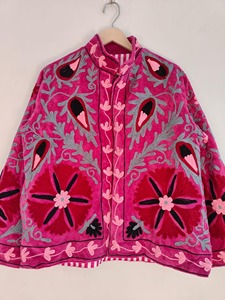 Veste en velours rose de style chinois, col mandarin, manches chauve-souris, motif floral brodé à la main, vêtements d'extérieur d'hiver pour adultes - Product Image 6