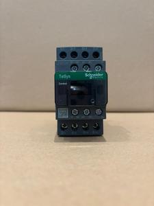 Schneider คอนแทค TeSys D LC1DT25AM7 4P 4 NO AC 1ทำลายความจุ25A 220V ac/60 Hz คอยล์ - Product Image 2
