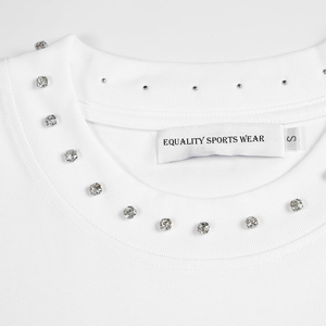 Camiseta de algodón blanca extragrande para hombre con diseño de logotipo personalizado, estampada y con pedrería en el cuello y las mangas. - Product Image 2