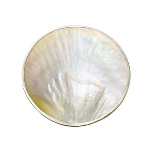 Assiette à caviar en nacre faite à la main de luxe pour la présentation de caviar haut de gamme et la décoration de table en provenance du Vietnam - Product Image 2
