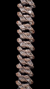 Chaîne cubaine en argent 925 sertie de diamants Moissanite VVS, collier Hip Hop de luxe pour homme, idéal pour les soirées. - Product Image 2