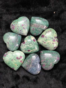 High Quality Natural <b>Crystal</b> Heart Massage Stones Wholesale DIY Palm Stone Decorations Hand Carved Real Gemstone Love Theme - Product Image 4