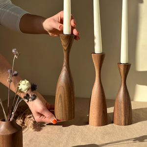 Supports de bougies en bois de noyer rustique, décoration artisanale pour la maison, lot de 3 par B H Brothers - Product Image 1
