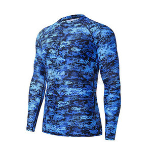 Chemise de compression Smart Fit conçue pour les besoins de fitness modernes, offrant confort et compression musculaire constante - Product Image 2