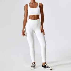 Conjunto de yoga para mujer, conjunto de yoga sin costuras para mujer, ropa informal para mujer, conjunto de yoga para calle y para correr, conjunto sencillo de color liso. - Product Image 4