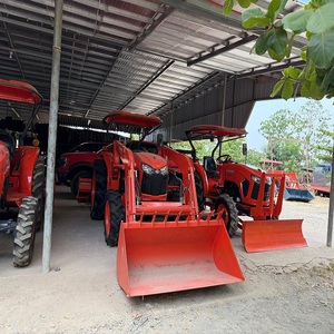 Tractor Kubota L5018 con Bomba de Motor y Motor - Rendimiento Confiable para Trabajos Pesados en Agricultura y Construcción - Product Image 1