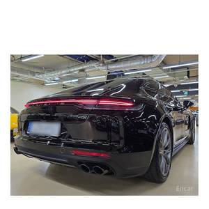 Panamera 4.0 GTS 2023, conduite à gauche, sièges en cuir, caméra de recul, transmission semi-automatique, toit ouvrant panoramique - 17 793 km - Product Image 5