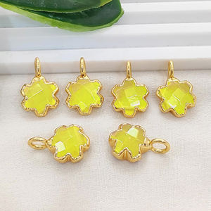 Charm de Calcedonia Amarilla en Forma de Estrella, Electrochapado en Cobre, 10mm, para Fabricación de Joyería - Product Image 1