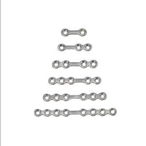 Plaques en titane vétérinaires maxillo-faciales de 2,0 mm, implants orthopédiques (5 pièces) pour la fixation des fractures osseuses, haute qualité - Product Image 1