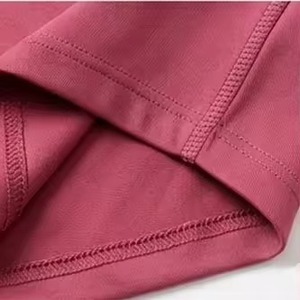 T-shirt oversize tendance pour femme, coupe ample, imprimé estival, coton et bambou écologiques, doux et confortable toute la journée - Product Image 6