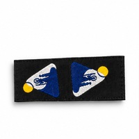 Étiquettes de marque graphiques tissées sur mesure, étiquettes à coudre pour vêtements, articles vestimentaires et sacs