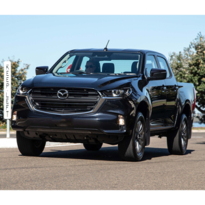 Camioneta Económica de Alta Durabilidad, Usada, M-azda BT-50, con Bajo Costo de Mantenimiento - Product Image 1